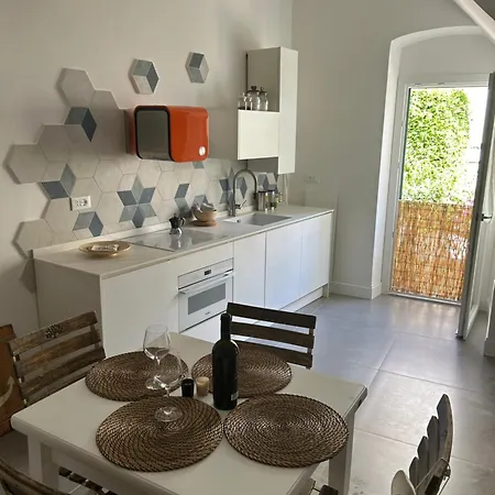 Le Petit Lägenhet Sperlonga